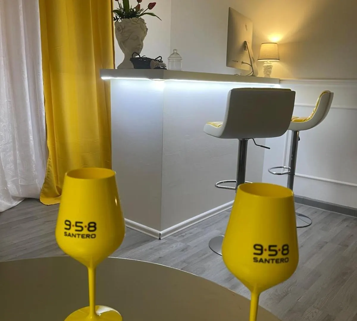Le Suite Del Lungomare Aeroporto di Catania Fontana Rossa Italia